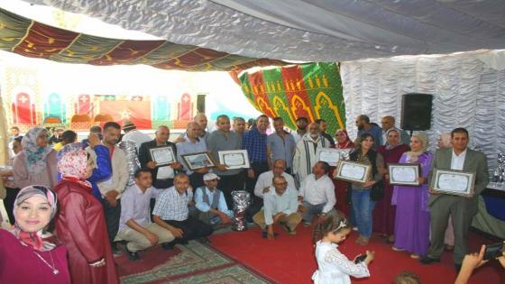 اشتوكة : في حفلها الختامي مدرسة الازدهار تحتفي بأساتذتها وتلاميذها المتفوقين