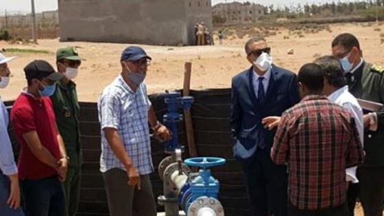 جمال خلوق عامل اشتوكة يطلع على تقدم الأشغال باحدى المنشآت المائية ببيوكرى.