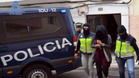 إسبانيا : الشرطة الكتالونية تعتقل مغربيتين تداولتا “فيديو” اغتصاب رضيعة