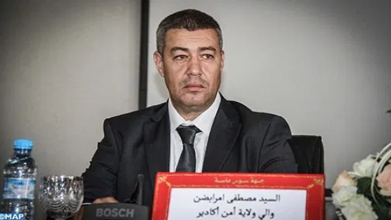 ترقب واستنفار بسبب تحركات ميدانية وزيارات مفاجئة لوالي أمن أكادير، فهل هي البداية لنفس امني جديد ؟