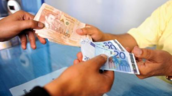الدرهم يرتفع مقابل الأورو وينخفض أمام الدولار
