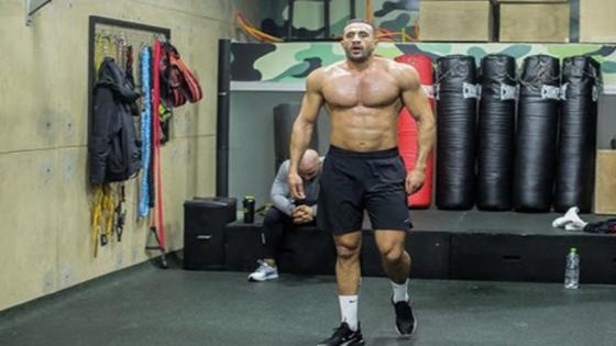 إيقاف البطل المغربي بدر هاري 18 شهر بسبب تناول المنشطات .