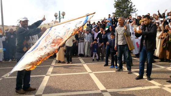 أكادير: مصلون يحرقون العلم الإسرائلي بعد صلاة الجمعة ووقفات أخرى بتارودانت و أيت ملول
