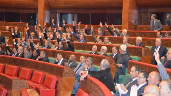 مجلس النواب يرفض تعديلا للمستشارين يهدد البرلمانيين والصحافيين بالسجن