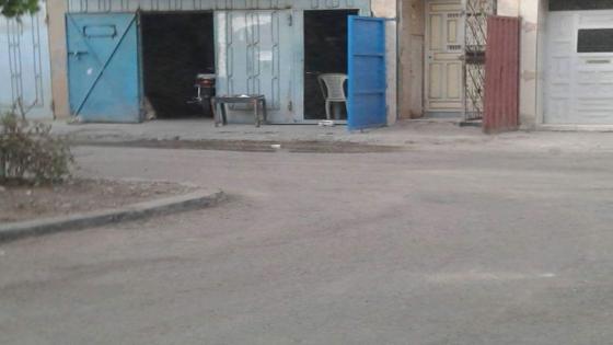 أولاد تايمة: من يحمي ويتستر عن محل الشيشة المحاذي لمدرسة الليمون؟
