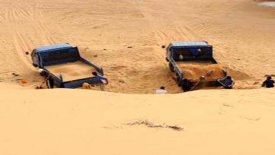تارودانت : درك الكردان يعتقل متهمين ويحجز شاحنة محملة بالرمال المسروقة