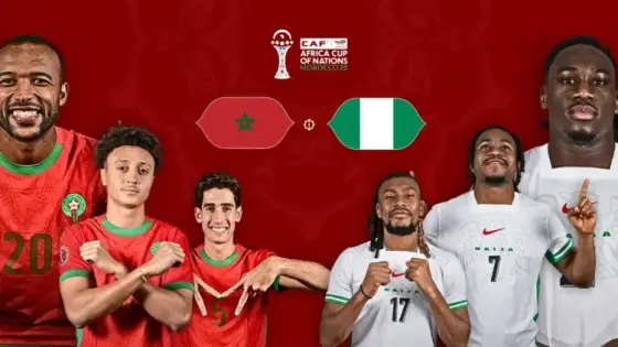 أداء مشرف للأسود خلال الشوط الأول.