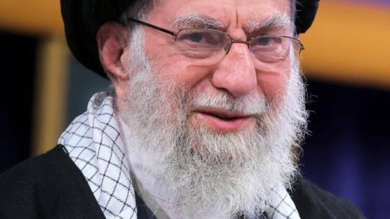 رسميا : التلفزيون الإيراني يعلن اغتيال علي خامنائي