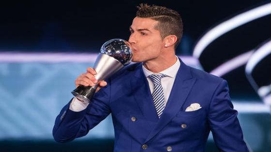 البرتغالي كريستينو رونالدو يفوز بجائزة أفضل لاعب فى العالم “The Best” 2017