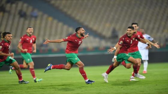 بوفال يقود المنتخب المغربي إلى الفوز على غانا في افتتاح “الكان”.