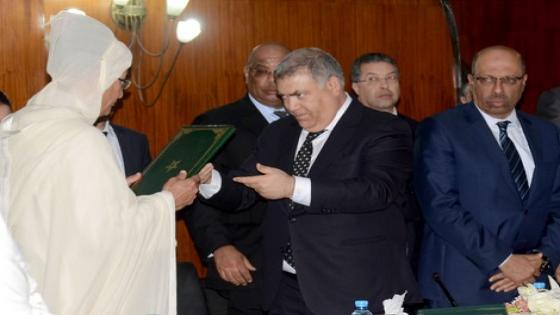 “الداخلية” تمنع مقاولات غير مصنفة من مشاريع الجماعات الترابية .