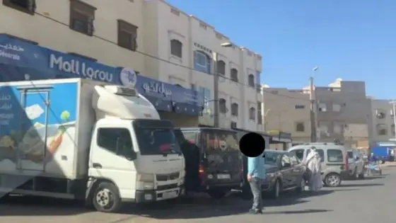 أكادير : أحياء سكنية بدون ” رصيف ” يسائل السلطات الوصية.