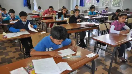 غدًا تلاميذ السادس ابتدائي على موعد مع الامتحان الإقليمي الموحد: أجواء ترقب ودعوات بالتوفيق.