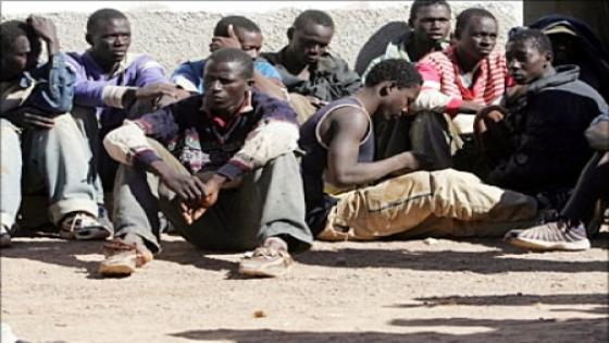 صحيفة “لانتير” الإيفوارية تنقل صدى موجة الغضب والتنديد عقب طرد الجزائر لمهاجرين أفارقة