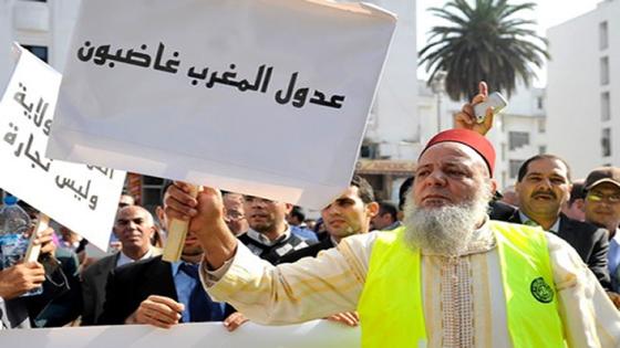 عدول المغرب يضربون لأسبوع كامل بسبب تصريحات وهبي .