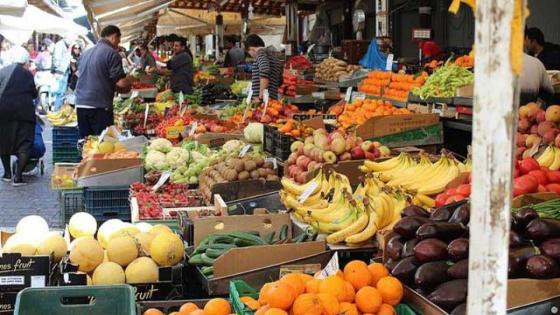 لجنة وزارية تكشف وضعية تموين الأسواق خلال الـ12 يوما الأولى من شهر رمضان.