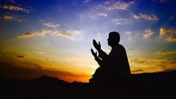 لماذا أخفى الله تعالى ليلة القدر؟ وهل لها علامات تُعرف بها…
